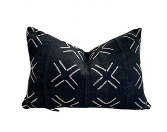 THE BLACK CROSSROADS African Mud Cloth Lumbar Pillow Cover