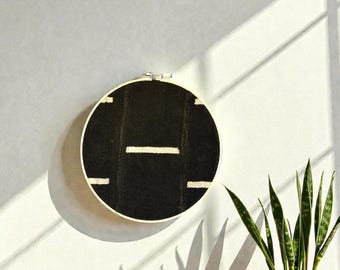 10" Round Mudcloth Wall Art: Black & White Boho Decor