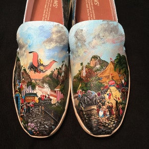 dumbo vans