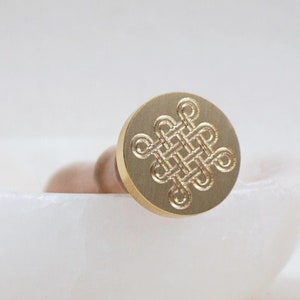 Glücksknoten Wachsstempel, Glücksbringer, Chinesisches Neujahr, Einladungen, Geschenkidee, Wachssiegel, Siegelwachs, Baumarkt, Messingstempel, Bullet journal