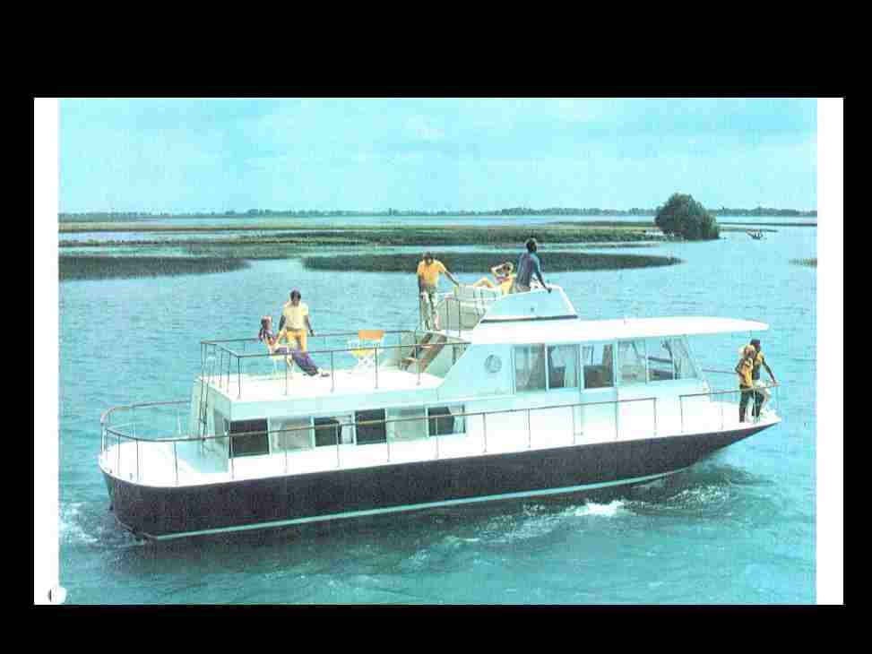 CHRIS-CRAFT AQUAHOME House-boat Manuals - 170pgs With Paragon