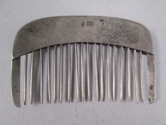 Antique Chinese Silver Small Hair Comb. Dragon Chasing Pearl  display picture 2