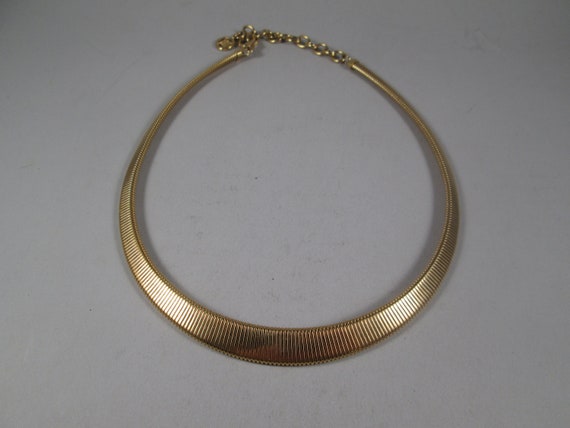 GIVENCHY Signed Choker.  Delicate Gaspipe or Flex… - image 3