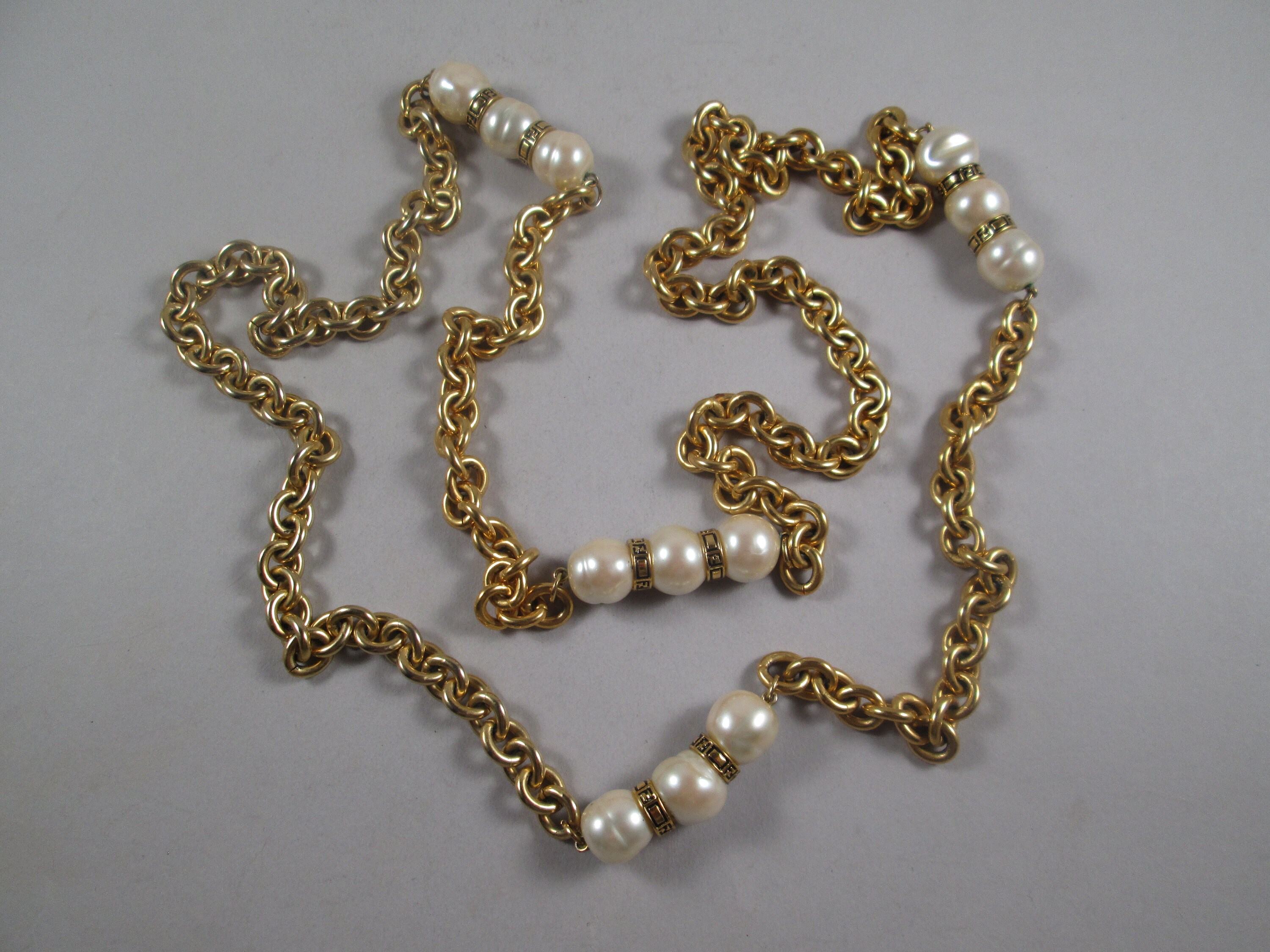 Vintage Chanel Baroque Pearl and Chunky Chain Necklace 1980s For