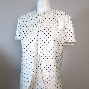 GALANOS 1980s Layered Tunic Blouse Top.  Superb Polka Dot Silk, Scalloped Hem.  Modern Luxury Chic. Small to Medium.  Bust 39&quot;.