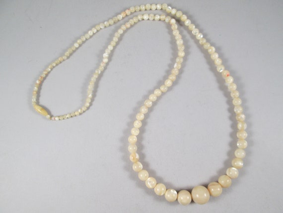 Edwardian Mother of Pearl MOP Necklace.  Luminous Graduated Beads, 30" in Length.  Estate Jewelry Find!