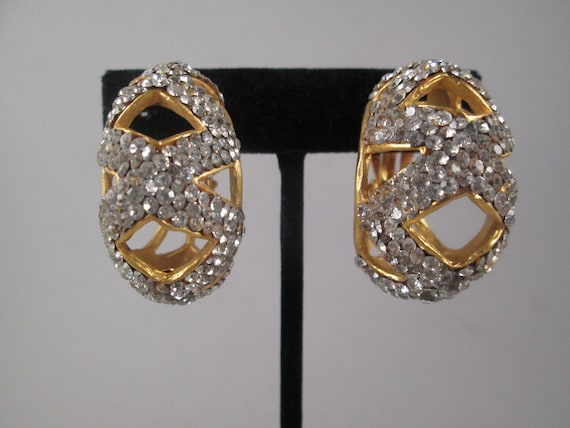 Gold Tone Designer Trifari Clip on Statement Earrings, Big Gold Earrings,  Oversized Earrings, Designer Earrings, Trifari Jewelry - Etsy Norway