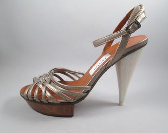 Vintage LANVIN Alber Elbaz Shoes.  Mock Bone Spikey Heel Platforms in Strappy Burnished Gold.  Size 37, 6.5US.  Gloriously Edgy Runway Chic