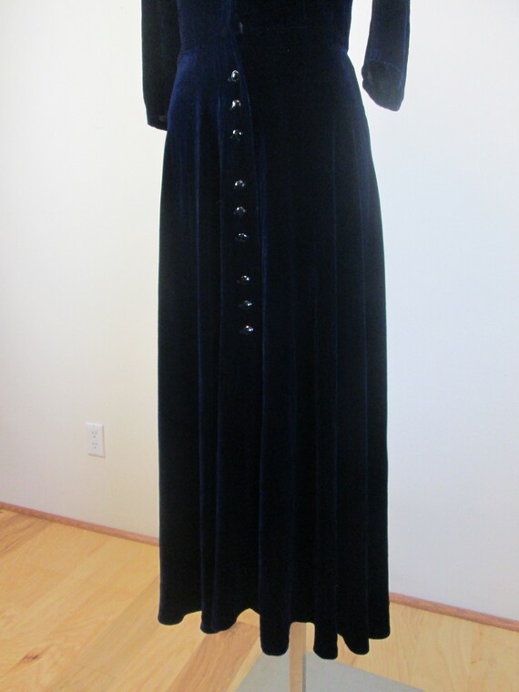 Vintage ZELDA Midnight Blue Velvet Dress.  1980s … - image 4