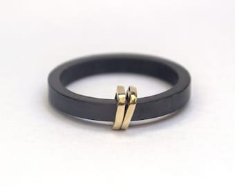 Ring black, solid gold band 3 mm, ring zirconium