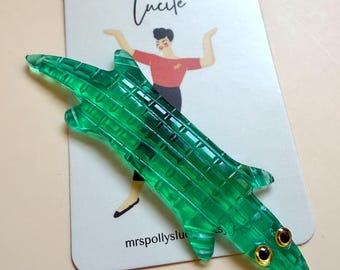 Iggy Crocodile Brooch Bakelite Style, Vintage Inspired Fakelite Resin Novelty Pin