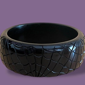 Gothic Spiderweb Resin Bangle • Vintage Bakelite Style Bracelet • Halloween Statement Cuff • Dark Witchy Stackable Jewelry