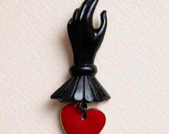 Victorian Mourning Hand Brooch with Heart – Whitby Jet Style Resin Gothic Reproduction