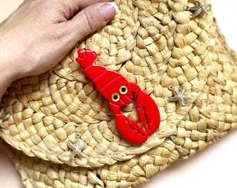 Lobster Straw Purse – 1940s 1950s Style Bag with Bakelite Inspired Lobster Brooch, Fakelite Resin