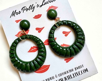 Green Twist Resin Hoop Earrings,Bakelite earrings inspired, Vintage repro, 1940s 1950s 1960s Marilyn Monroe style by Mrs Polly's Lucite