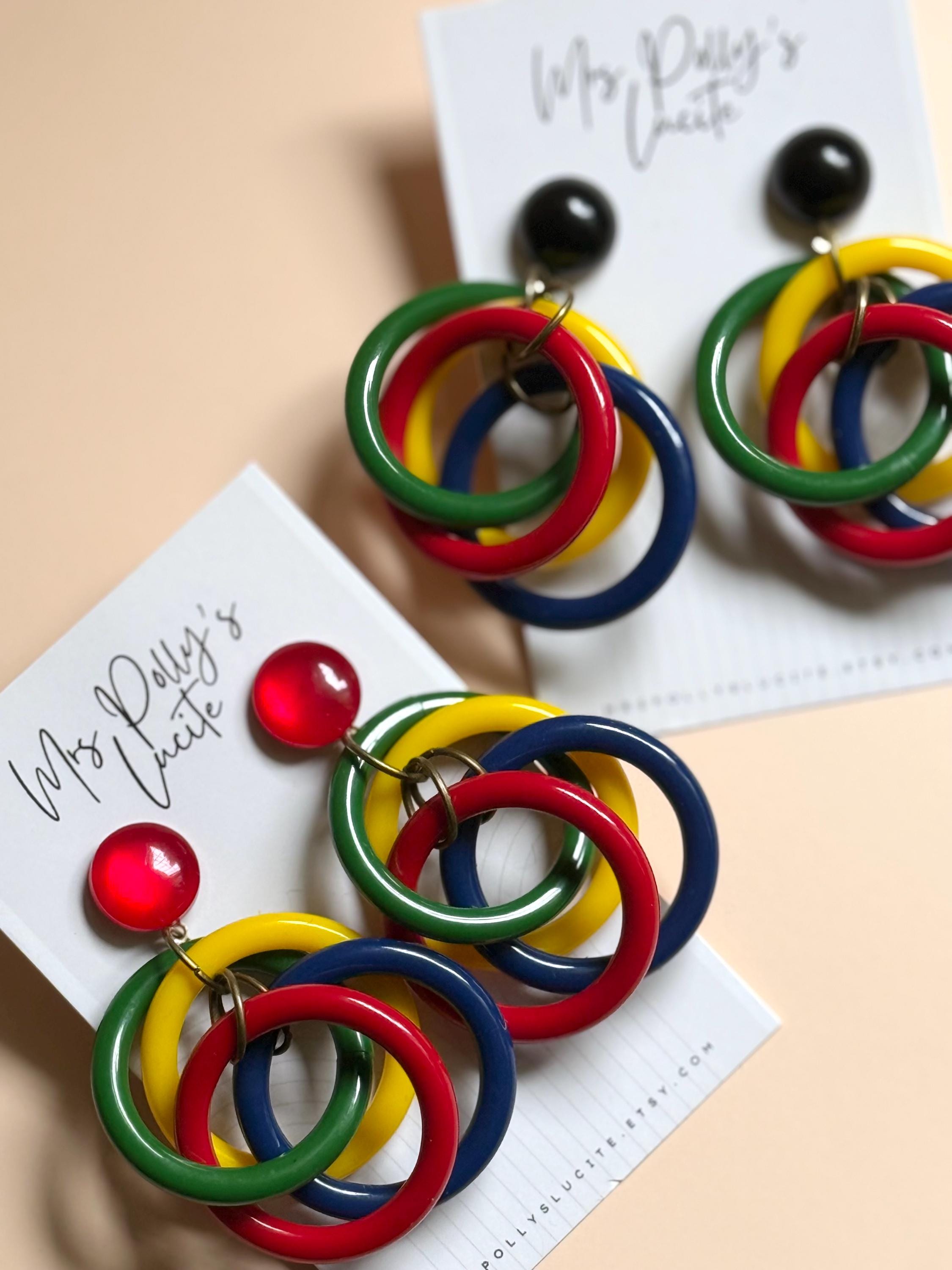 Boucles d'oreilles des années 60 et 70 - France