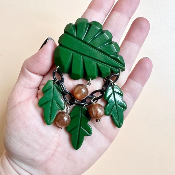 Bakelite jewelry best sale pins