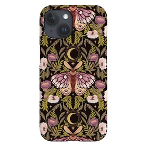Countryside Garden Night Moth by Serena Archetti | Étui Samsung Galaxy Google Pixel Moon Mystic pour iPhone 16 15 14 Harper & Blake