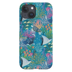 Verzauberte Schönheit Sea Life by Delively Dewi Handyhülle | Stingray Schildkröte Koralle iPhone 16 Samsung Galaxy Google Pixel Hülle Von Harper & Blake