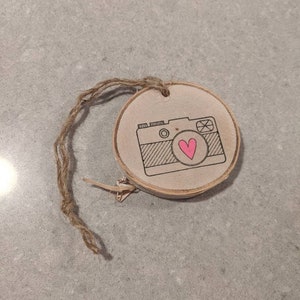 FREE SHIPPING Gift Photographer Photographer Camera Ornament Camera w Heart Rustic Camera Wood Slice Ornament Log Slice Ornament image 3