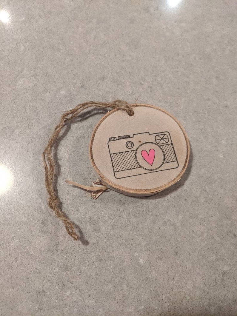 FREE SHIPPING Gift Photographer Photographer Camera Ornament Camera w Heart Rustic Camera Wood Slice Ornament Log Slice Ornament image 3