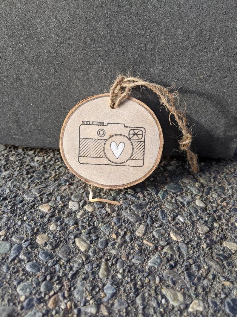 FREE SHIPPING Gift Photographer Photographer Camera Ornament Camera w Heart Rustic Camera Wood Slice Ornament Log Slice Ornament image 9