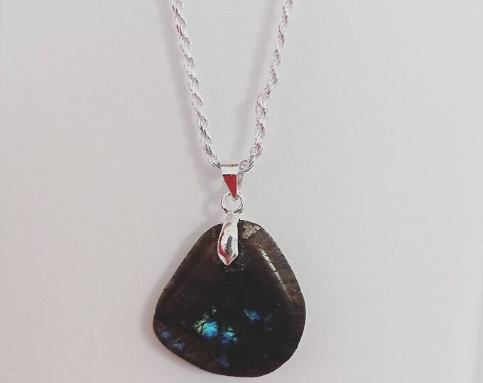 Handmade Labradorite Pendants~Handmade Beaded Gemstone Jewelry~Labradorite Gemstones~Handmade Pendants~Handmade Gemstone Jewelry Pendants