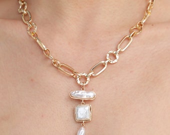 Collier tendance avec perles d'eau douce