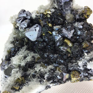 Quarzo in matrice, sfalerite, calcopirite, calcite, galena, campione da esposizione, #R-5533