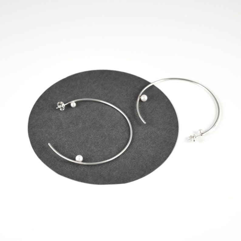Hoop Earrings with Freshwater Pearls