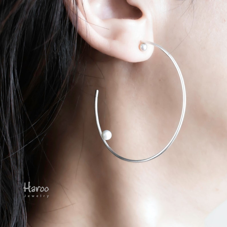 Hoop Earrings with Freshwater Pearls