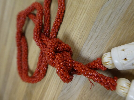 Gorgeous Art Deco Coral glass micro beaded Lariat… - image 5