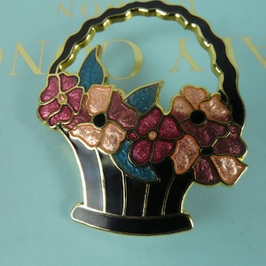 Gorgeous Vintage enamel brooch, basket of flowers.