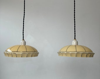 Paire d'anciennes SUSPENSIONS Art-Déco VINTAGE   Old French Lamp