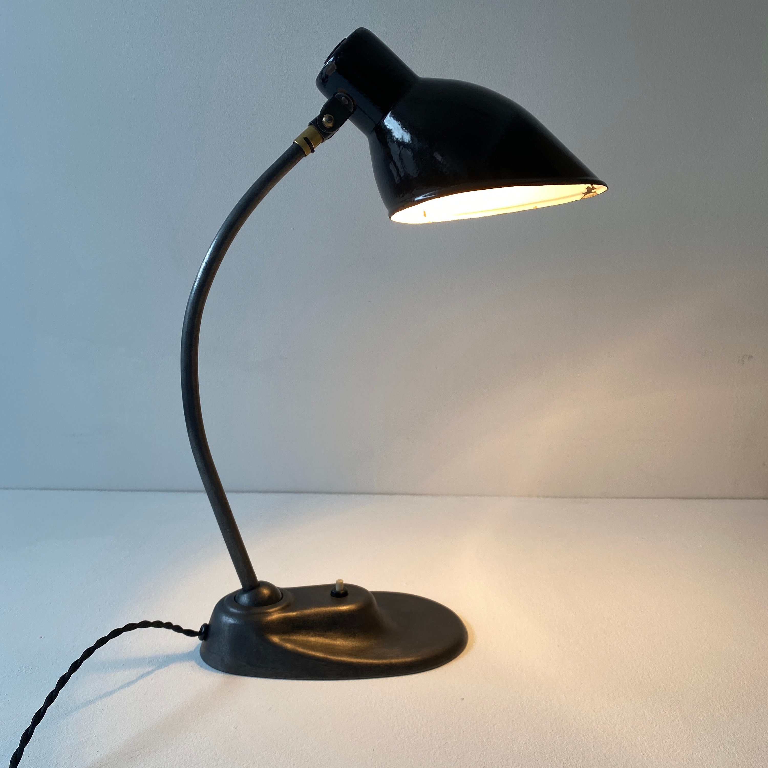Bauhaus Lighting? Kandem Light! ランプ gras 【公式通販】