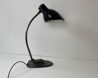 Alte BAUHAUS-Schreibtischlampe „KANDEM“, alte deutsche Lampe