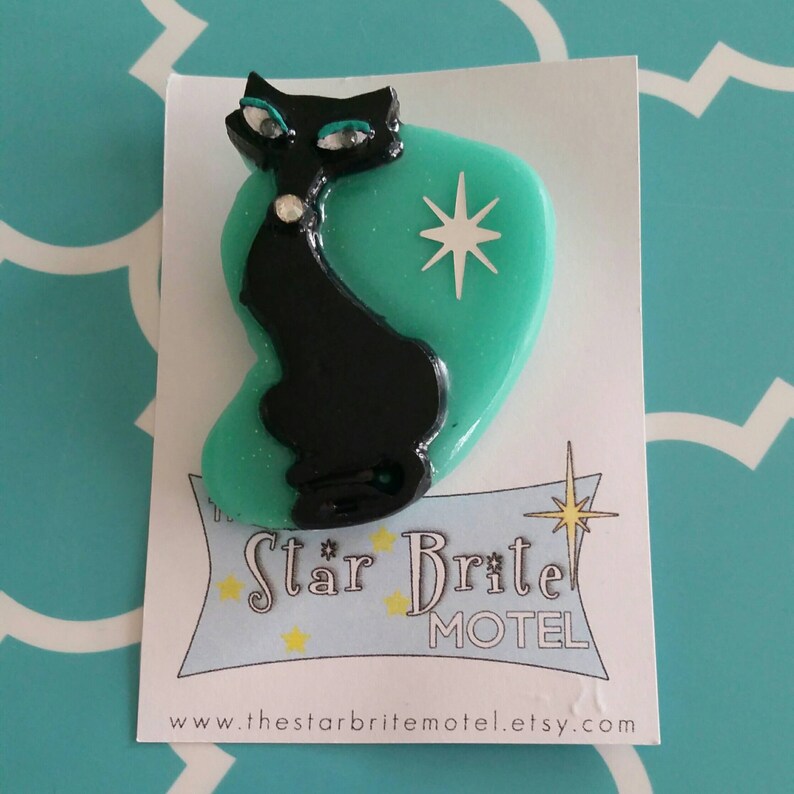 Mid-century atomic kitty brooch in Teal