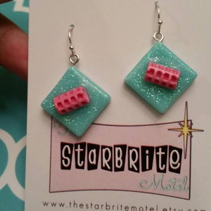 Glam-O-Rama pink curler earrings
