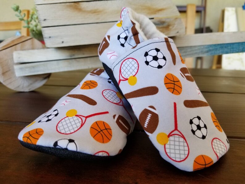 baseball themed tennis shoes