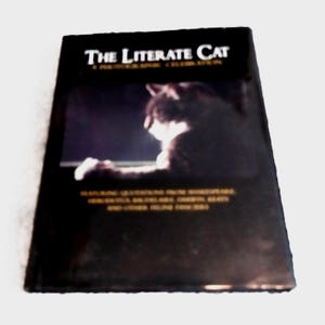 The LITERATE CAT A Photographic Celebration