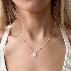 Rosenquarz Halskette, Perlen Silber Halskette, Silber Halskette mit Edelstein, Silber Kristall Halskette, Teardrop Edelstein Birthstone Halskette Love