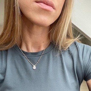 Rose Quartz Gold Beaded Necklace, Beaded Champagne Necklace, Rose Quartz Teardrop Pendant Layered Gold Necklace,Minimal Satellite Gold Chain