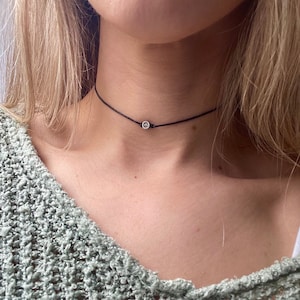 Silver Sunflower Choker Necklace, Minimal Dainty choker, Black String Choker, Sun Charm Short Necklace, Adjustable Cord Necklace, Summer