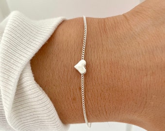 Pulsera de corazón de plata, pulsera de encanto delicado, pulseras de corazón para mujeres, regalo del Día de las Madres para ella, regalo de viaje de buena suerte, mejor amiga