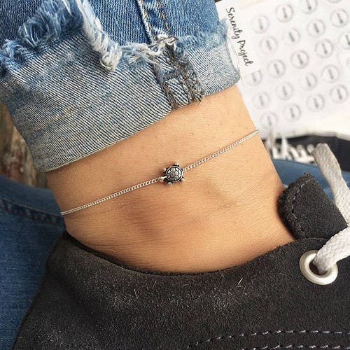 Sea turtle anklet, silver anklet with turtle charm, beaded ankle bracelet by Serenity Project.Nature gifts, animal lovers, gifts for her.