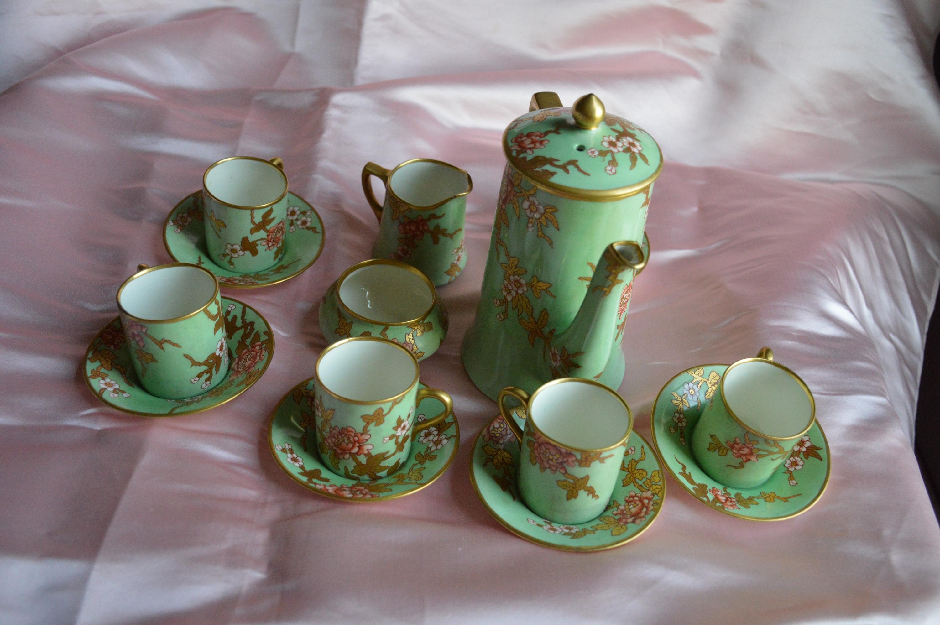 Crown Ducal Tea Pot - Etsy UK