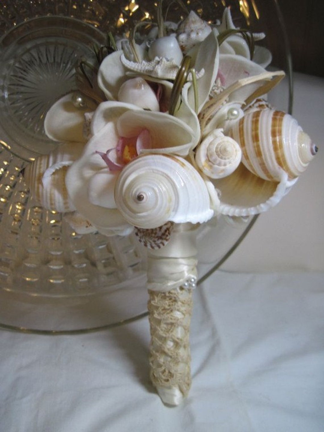 Shell Wedding Bouquet - Beach Wedding- Natural Seashell Bouquet ...