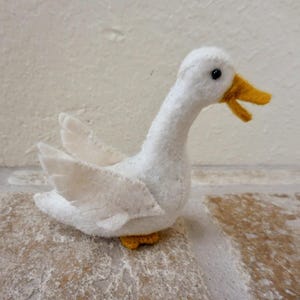 Hand Sewn White Felt Goose: Small Stuffed Farm Animal
