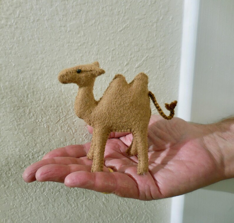 Small Felt Camel: Two-Humped Camel Nativity Animal image 2