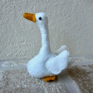 Small white snow goose, felt goose country decor or soft toy, felt stuffed animal